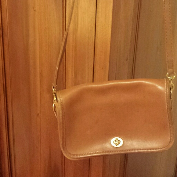 Classic Vintage Coach Purse