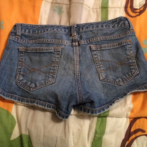 Aeropostale Denim shorts size 3/4