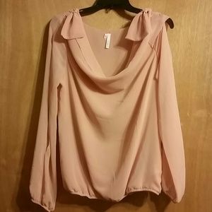 🚫Hold for Dora🚫Chiffon blouse