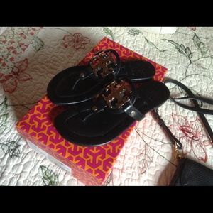 New tory burch sandals