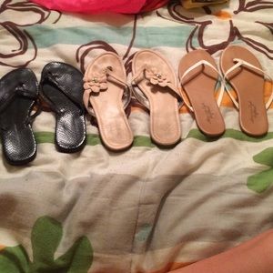 BUNDLE. 3 pairs of flip flops name brand