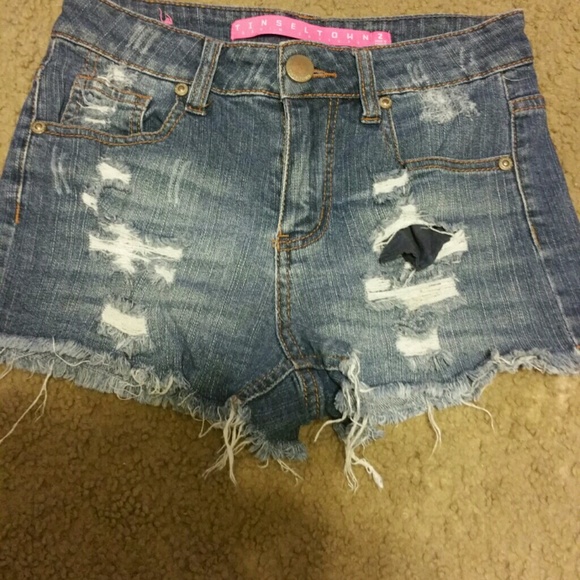 Distressed high waisted shorts