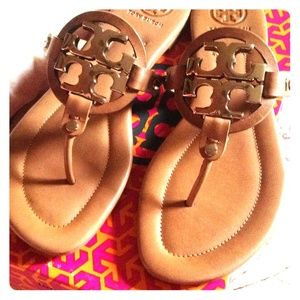 New with box tory sandals