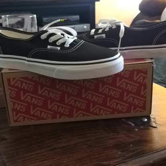 vans size 4