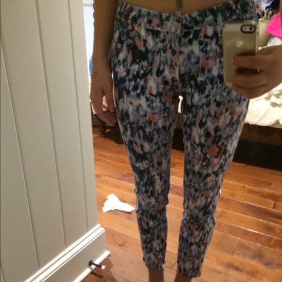 Patterned Jeans - Picture 4 of 4