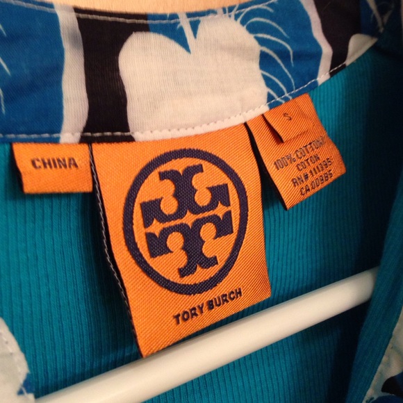 Tory Burch knit top ❌sold❌ - Picture 2 of 4