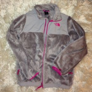 Grey north face fleece!