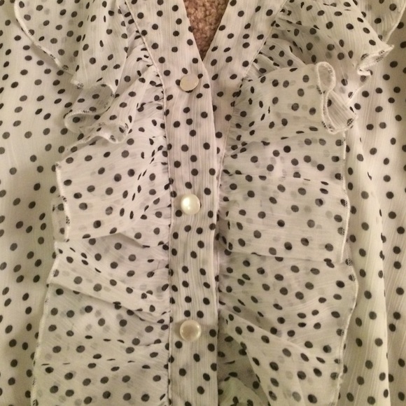 B&w polka dot halter top - Picture 3 of 3