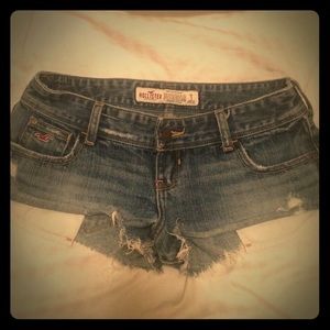 SOLD Hollister shorts size 1