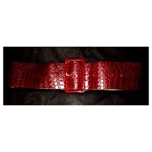 Thick Marron Belt