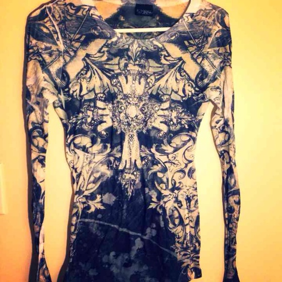 Gorgeous BUCKLE shirt 💕