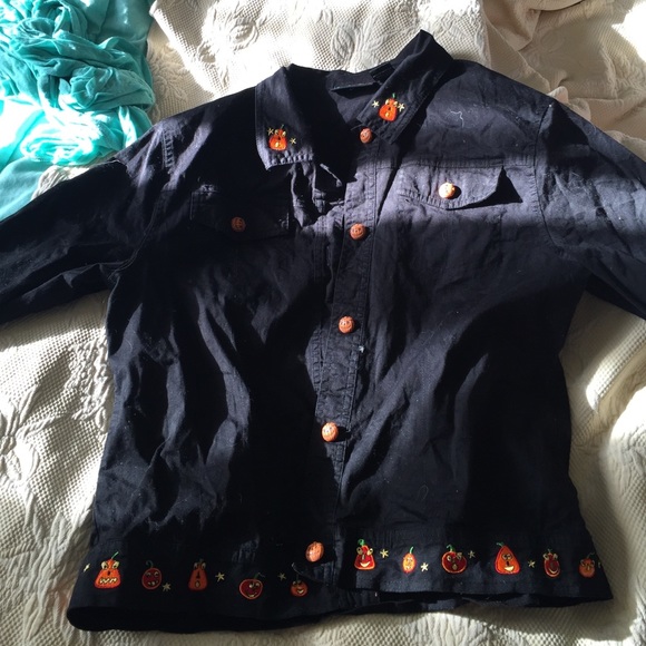 super cute halloween shirt