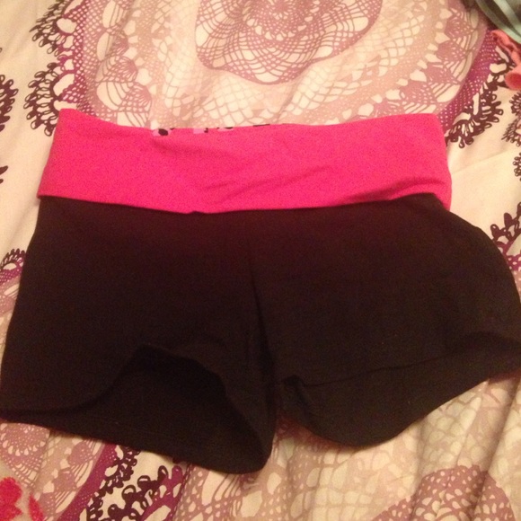 PINK Victoria's Secret Pants - Vs pink yoga shorts