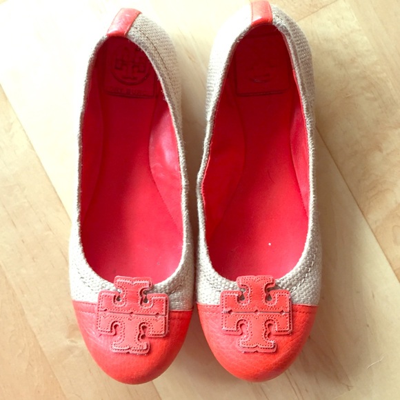 Reduced!!! Orange and tan Tory Burch flat
