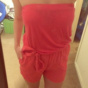 🎀G by Guess Romper $11!!!! 🎀🎉