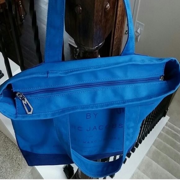 Jacobs by Marc Jacobs Tote 💙 - Picture 3 of 4