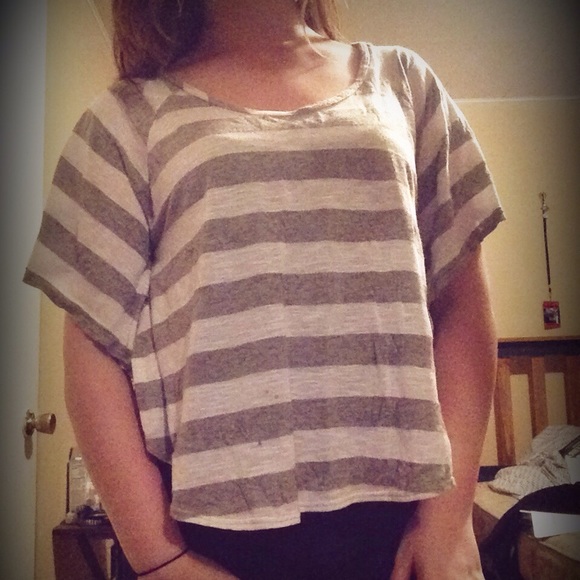 Grey and White Striped loose tee - Picture 1 of 4