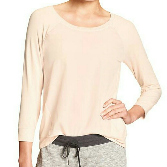 NWT Banana Republic LONG-SLEEVE TEE