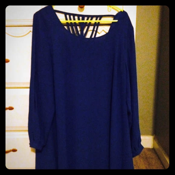 Blue cut out back dress