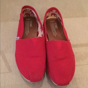 Red Canvas Toms!