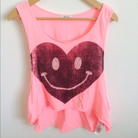 Delias pink heart face tank top