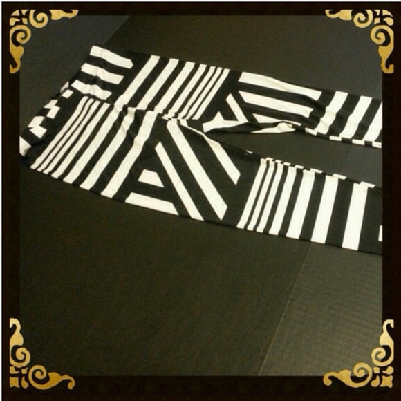 Black & White Leggings