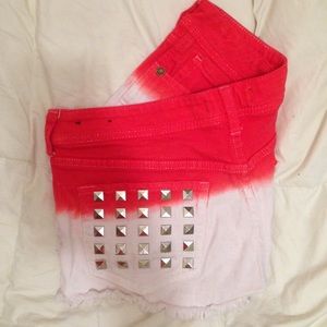 ⛔️⛔️SOLD ON MERCARI⛔️⛔️Kendall&Kylie Ombré Shorts