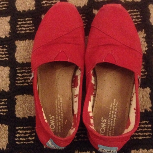 Red toms