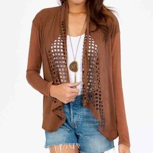Tobi laser cut top