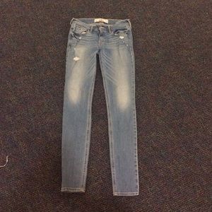 hollister jeans