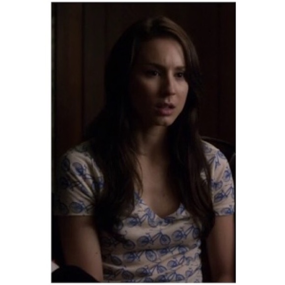 ✨AS SEEN ON PLL✨ Urban Outfitters Bicycle T-Shirt