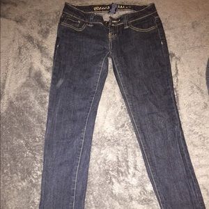 🌺 Blue Asphault Brand Skinny jeans! Dark wash~