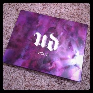 LE Urban decay Vice 2