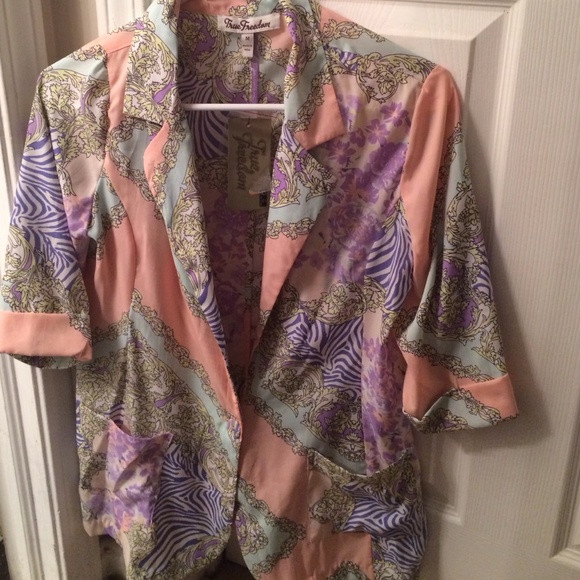 Spring pastel printed blazer 💜💛💚