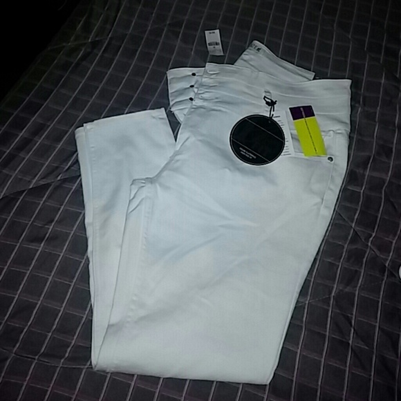 High waist white skinny jeans