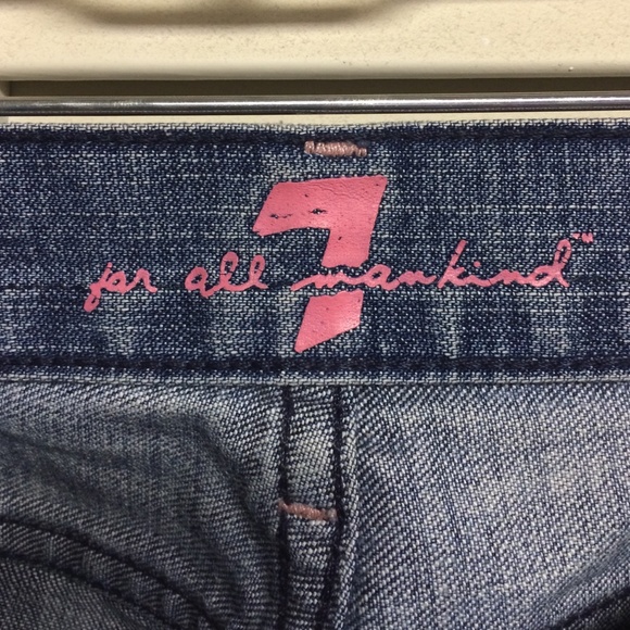 Awesome 7 For All Mankind Dojo Crops! - Picture 2 of 3