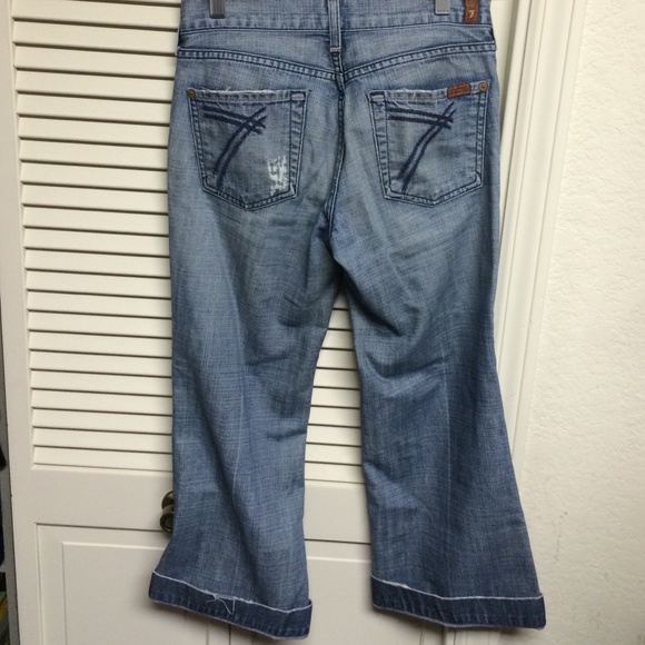 Awesome 7 For All Mankind Dojo Crops! - Picture 3 of 3