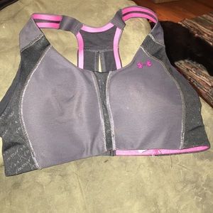 Under Armour bra 32C