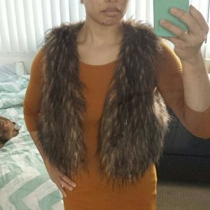 Forever21 faux fur vest