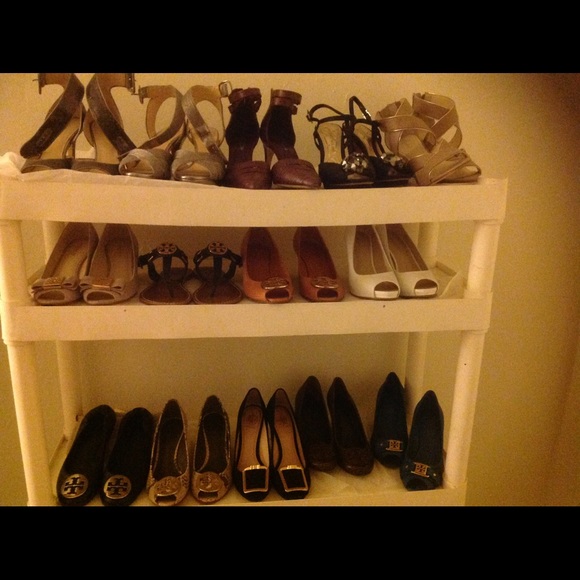 All brands shoes - Picture 2 of 3
