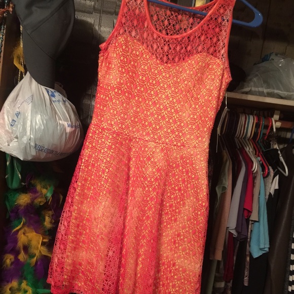 Dress. Never worn. Tags still on it.
