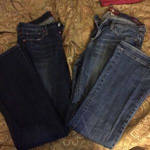 Lucky brand jeans.