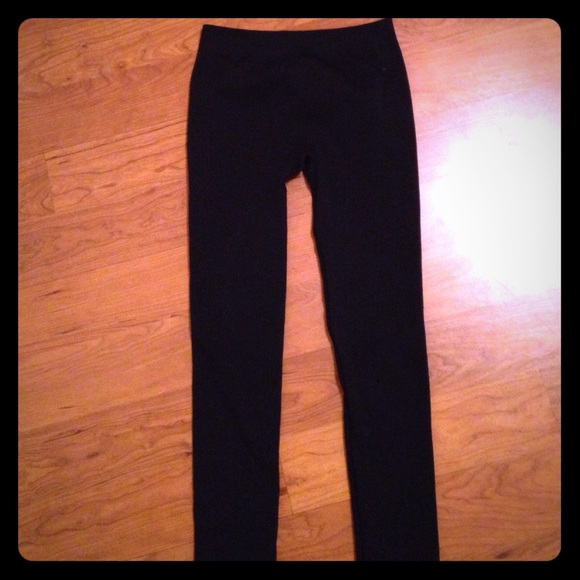 ❗️lowered price❗️🎀Black leggings 🎀