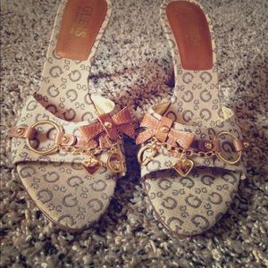 Guess Charm Sandals