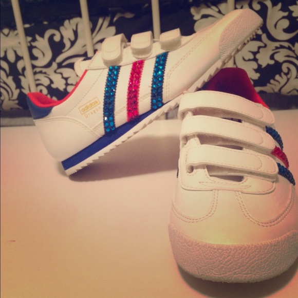 Adidas dragon tennis shoes