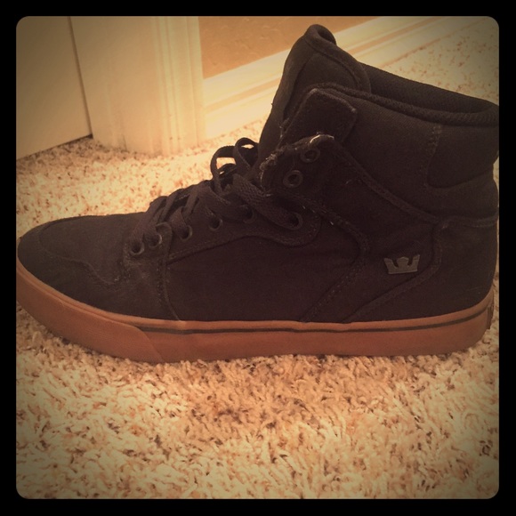 Supras