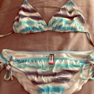 Roxy Tie Bikini