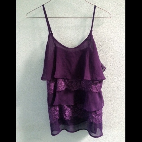 ⚡️FLASH⚡️Chiffon & Lace Tank Top by TAKARA - Picture 1 of 1