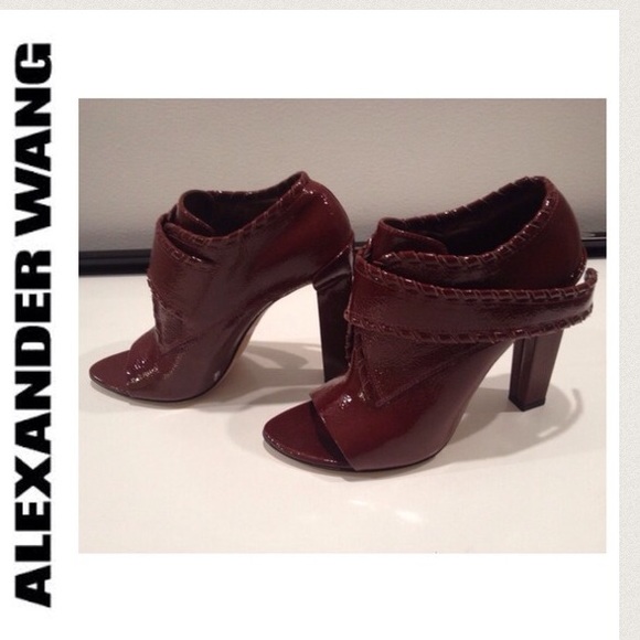 NWOT Alexander Wang's Cecilia Whipstitch Bootie
