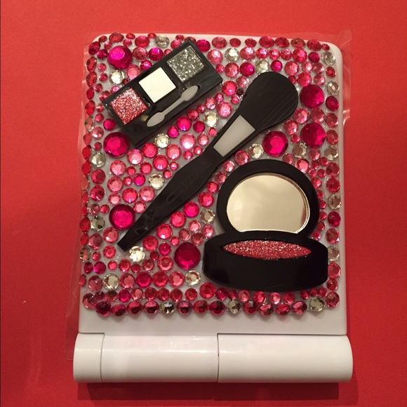Vanity compact mirror
